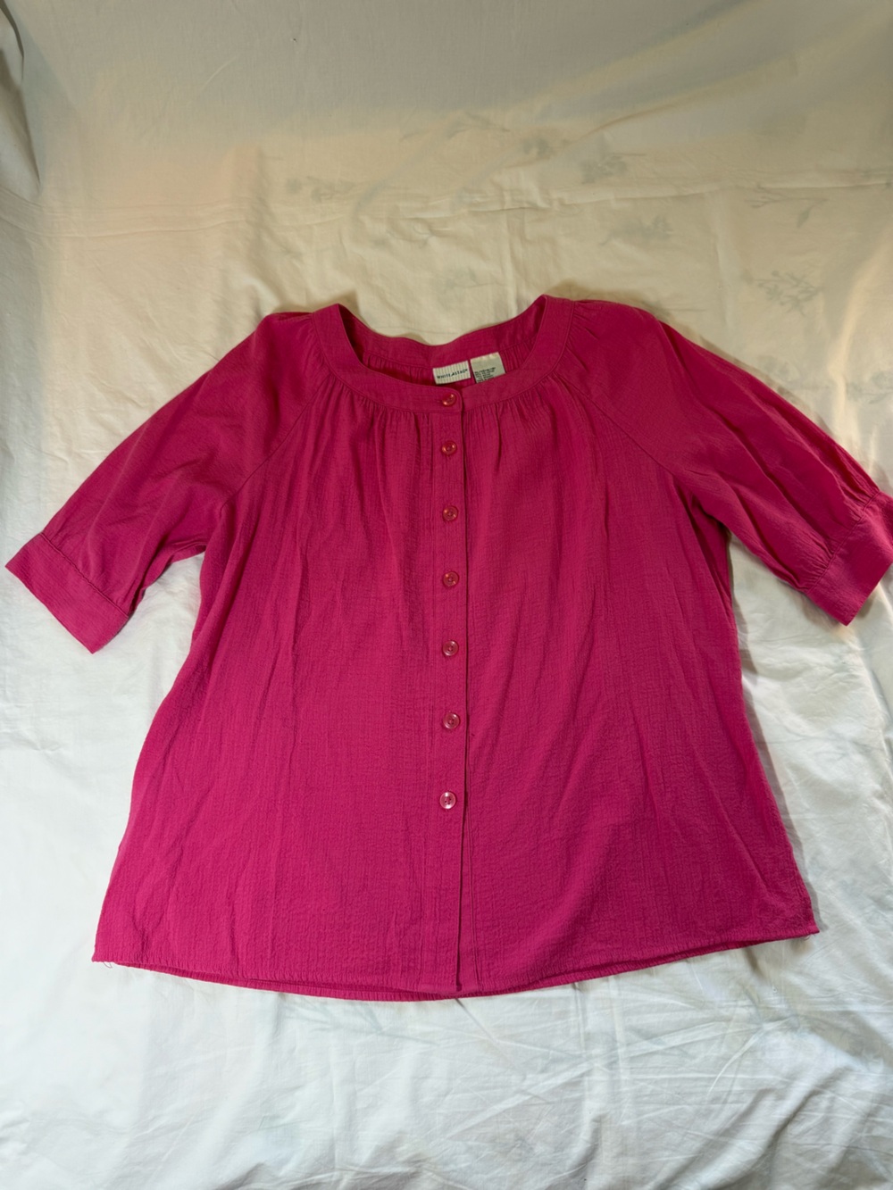 Bright Pink Women’s Button-Front Top Size XL